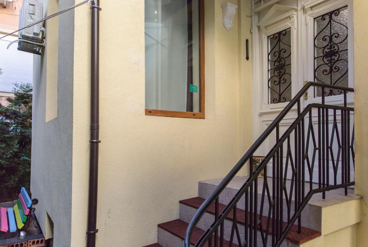 Social Guest House Sofia Bagian luar foto