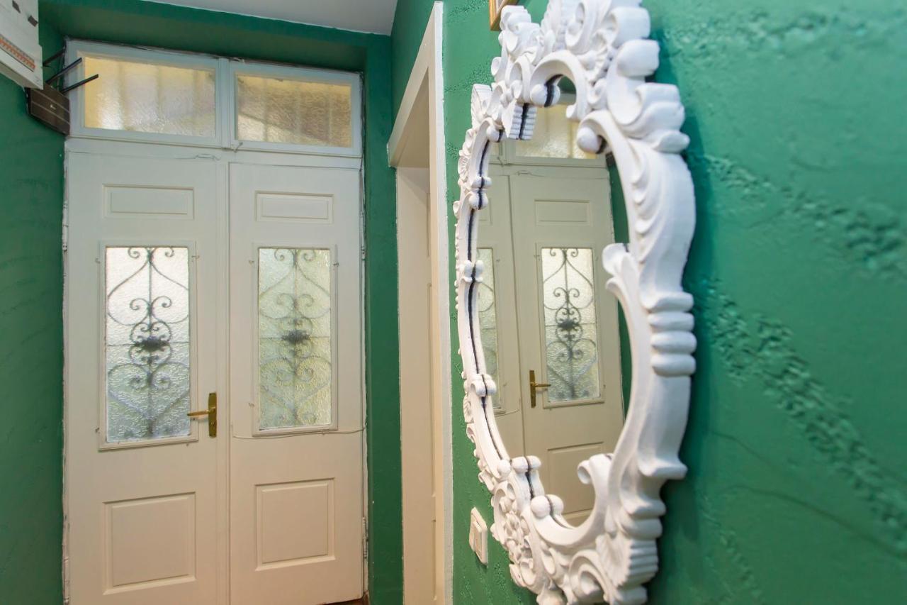 Social Guest House Sofia Bagian luar foto
