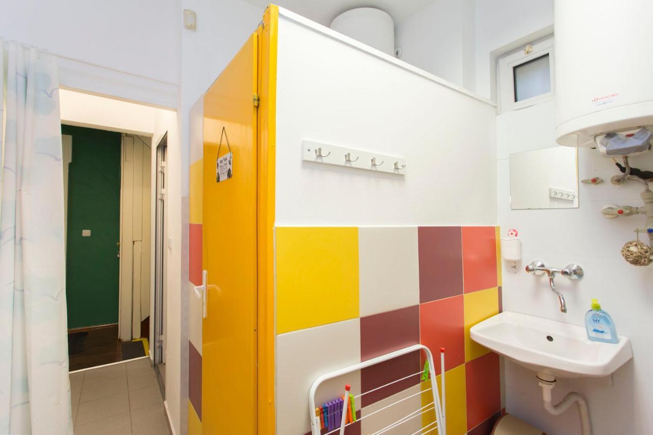 Social Guest House Sofia Bagian luar foto
