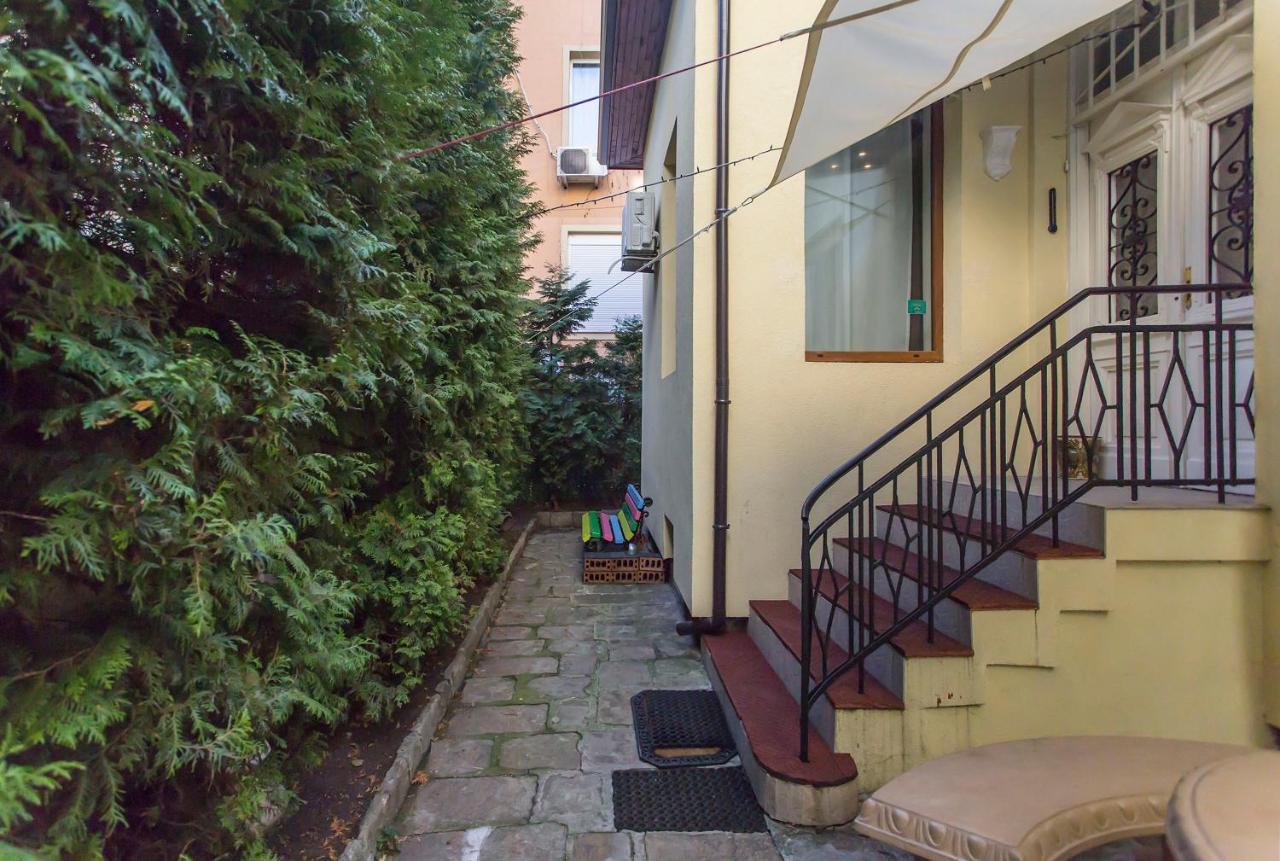 Social Guest House Sofia Bagian luar foto