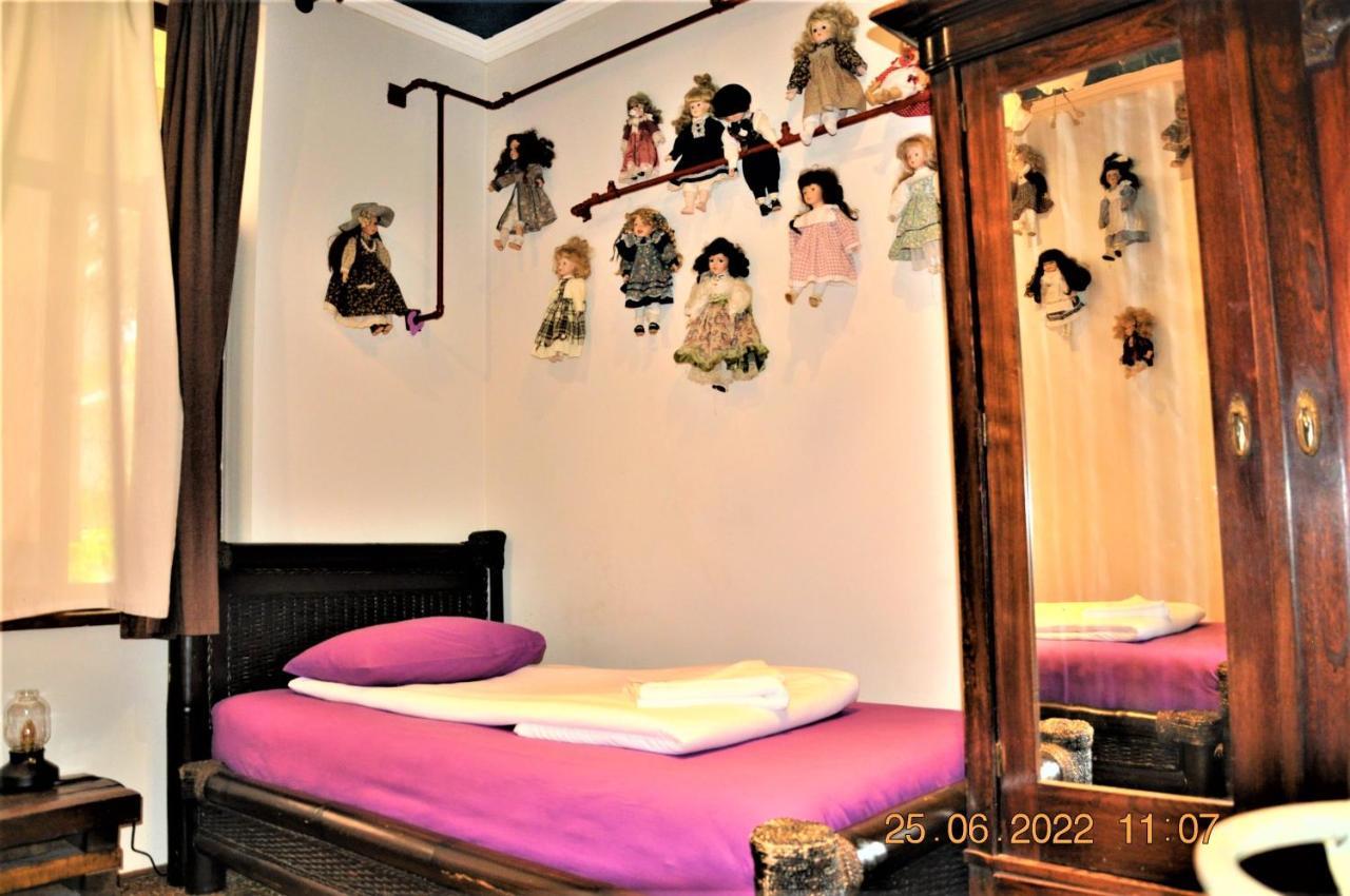 Social Guest House Sofia Bagian luar foto