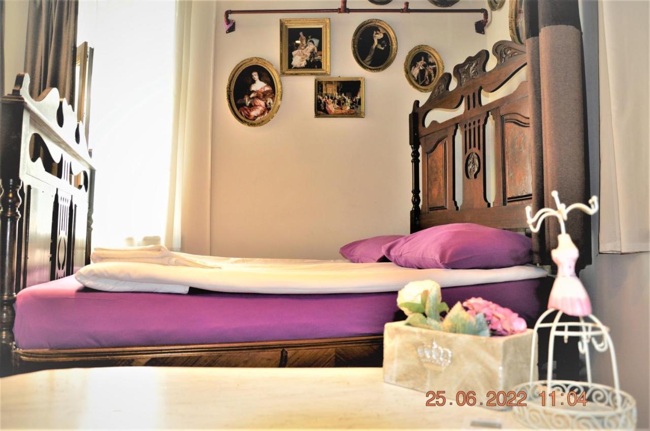 Social Guest House Sofia Bagian luar foto