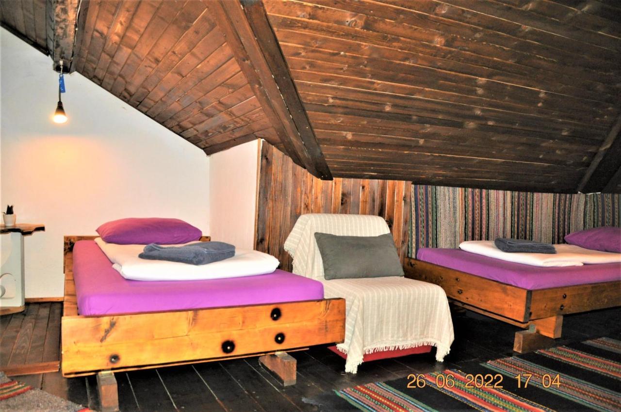 Social Guest House Sofia Bagian luar foto